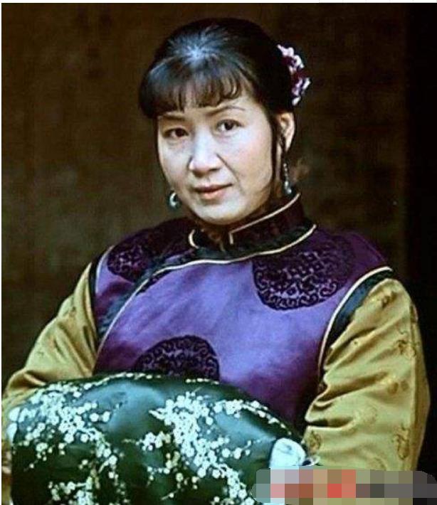 四不像正版與正版四不像，探究網(wǎng)絡(luò)時代的版權(quán)迷思，網(wǎng)絡(luò)時代下的版權(quán)迷思，四不像正版與正版四不像的探究
