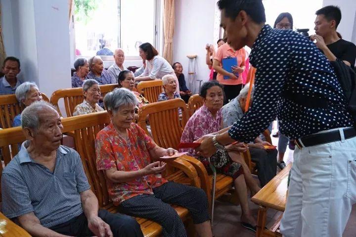 新澳門精準四肖期期中特公開，揭秘彩票背后的秘密，揭秘彩票背后的秘密，新澳門精準四肖期期中特公開