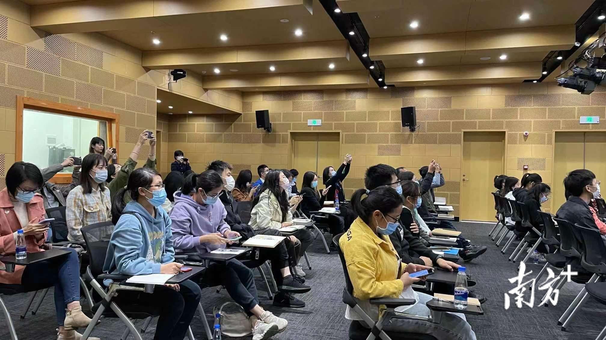 港澳寶典正版免費資料，港澳寶典正版資料大放送，免費獲取獨家秘籍