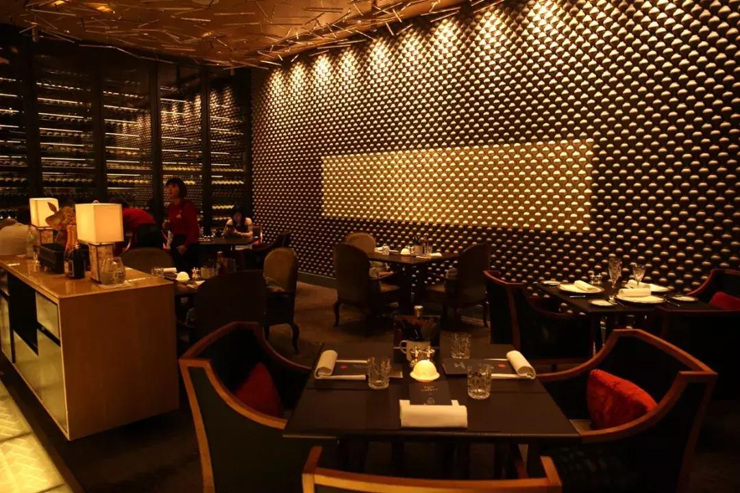 澳門彩資料金牛，澳門彩資料金?！颐亟鹋Ｗ男疫\(yùn)數(shù)字與運(yùn)勢(shì)分析